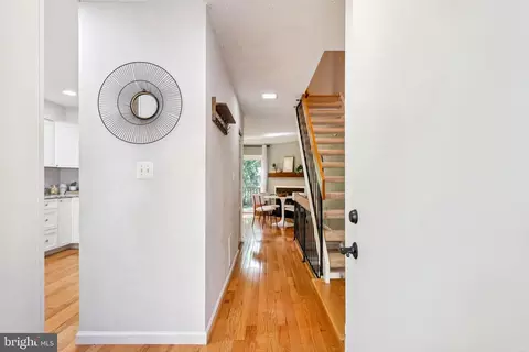 2210 Coppersmith Sq, Reston, VA 20191 photo 2