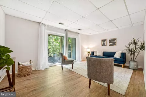 2210 Coppersmith Sq, Reston, VA 20191 photo 27