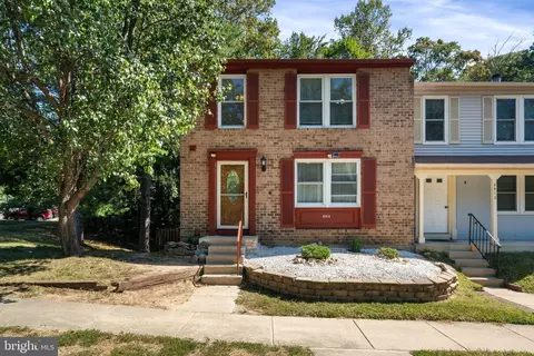 8914 Gutman Ct, Springfield, VA 22153