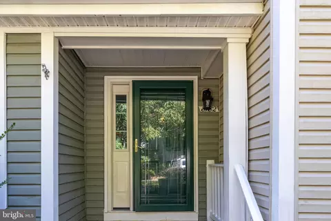 Other - 8182 Cliffview Ave, Springfield, VA 22153 photo 2 of 10