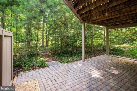 Exterior - 11653 Newbridge Ct, Reston, VA 20191 photo 10 of 15