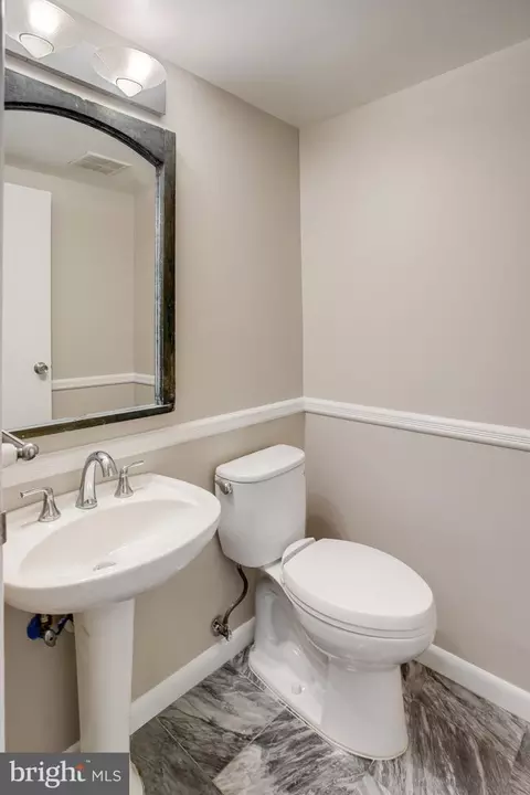 Bath - 11653 Newbridge Ct, Reston, VA 20191 photo 1 of 8