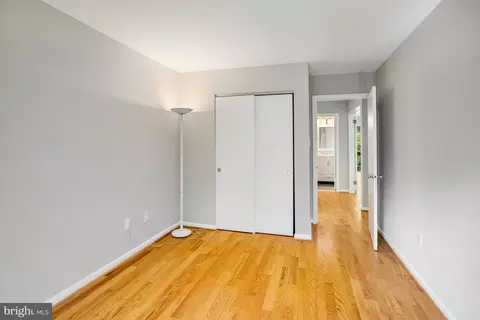 Bedroom - 11653 Newbridge Ct, Reston, VA 20191 photo 5 of 5