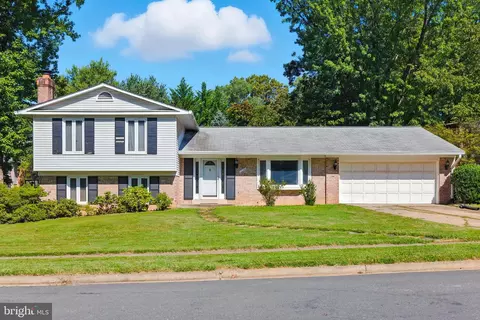 1238 Stoneham Ct, Mclean, VA 22101