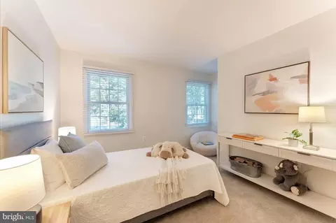 11401 Running Cedar Rd, Reston, VA 20191 photo 25