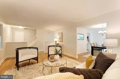 11401 Running Cedar Rd, Reston, VA 20191 photo 5
