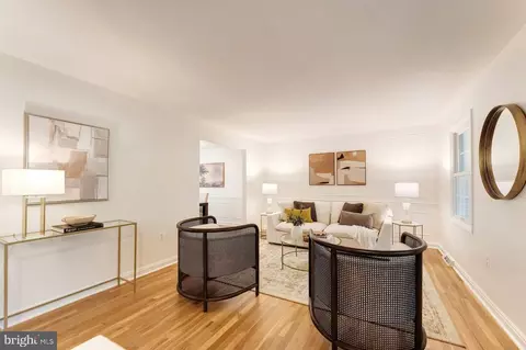 11401 Running Cedar Rd, Reston, VA 20191 photo 4