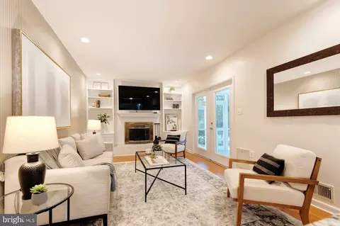 11401 Running Cedar Rd, Reston, VA 20191 photo 11