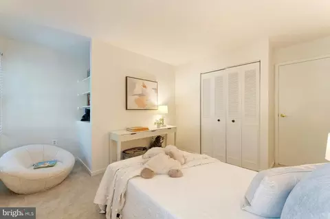 11401 Running Cedar Rd, Reston, VA 20191 photo 26