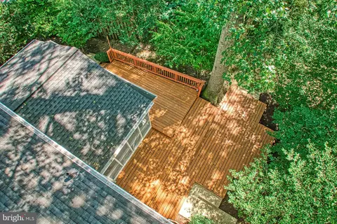 11401 Running Cedar Rd, Reston, VA 20191 photo 32