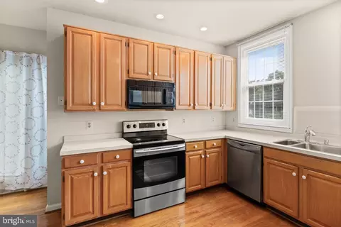 Kitchen - 7508 Irene Ct, Springfield, VA 22153 photo 2 of 3