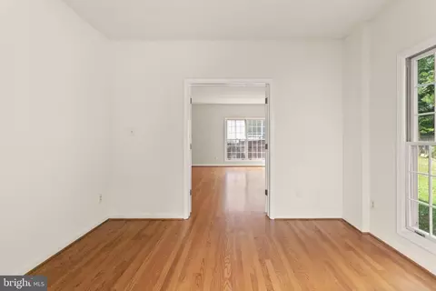 Entry Way - 7508 Irene Ct, Springfield, VA 22153 photo 5 of 8