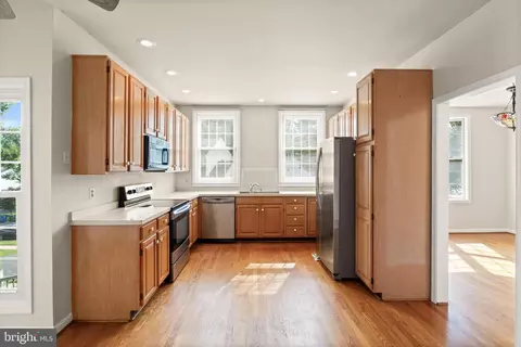 Kitchen - 7508 Irene Ct, Springfield, VA 22153 photo 1 of 3