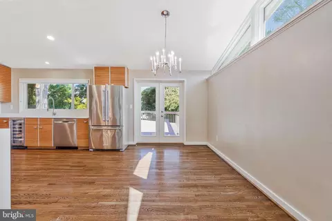 Dining - 6926 Tyndale St, Mclean, VA 22101 photo 1 of 1