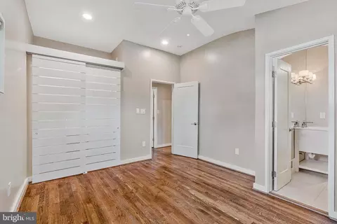 Bedroom - 6926 Tyndale St, Mclean, VA 22101 photo 3 of 3