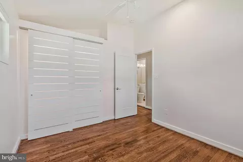 Bedroom - 6926 Tyndale St, Mclean, VA 22101 photo 2 of 3