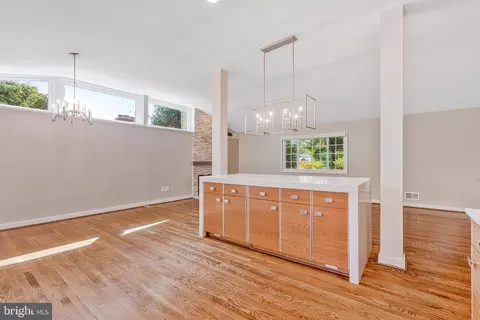 Kitchen - 6926 Tyndale St, Mclean, VA 22101 photo 2 of 5