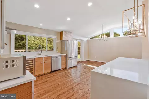 Kitchen - 6926 Tyndale St, Mclean, VA 22101 photo 3 of 5