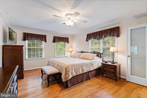 Bedroom - 12517 Easter Ln, Fairfax, VA 22030 photo 1 of 8