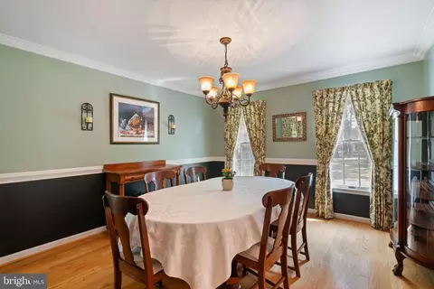 Dining - 12517 Easter Ln, Fairfax, VA 22030 photo 1 of 4