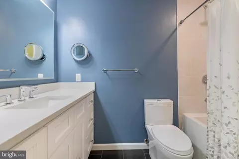 Bath - 8710 Whitson Ct, Springfield, VA 22153 photo 3 of 6