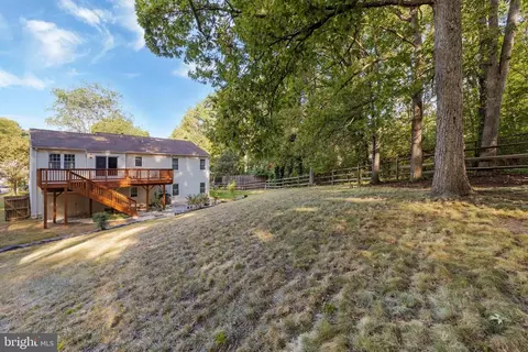 Exterior - 8710 Whitson Ct, Springfield, VA 22153 photo 10 of 13
