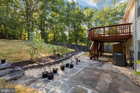 Exterior - 8710 Whitson Ct, Springfield, VA 22153 photo 7 of 13