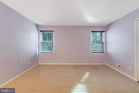 Bedroom - 8710 Whitson Ct, Springfield, VA 22153 photo 9 of 10