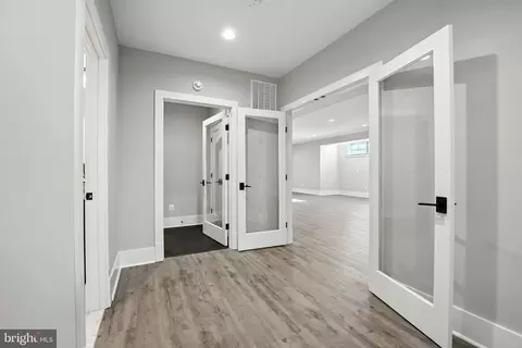 Entry Way - 1623 Dempsey St, Mclean, VA 22101 photo 17 of 18
