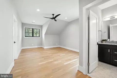 Bedroom - 1623 Dempsey St, Mclean, VA 22101 photo 3 of 11