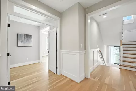 Entry Way - 1623 Dempsey St, Mclean, VA 22101 photo 12 of 18