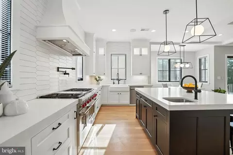 Kitchen - 1623 Dempsey St, Mclean, VA 22101 photo 6 of 6
