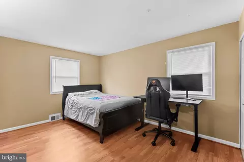 Bedroom - 6313 Bardu Ave, Springfield, VA 22152 photo 1 of 6