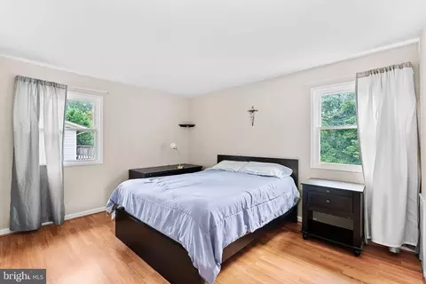 Bedroom - 6313 Bardu Ave, Springfield, VA 22152 photo 4 of 6