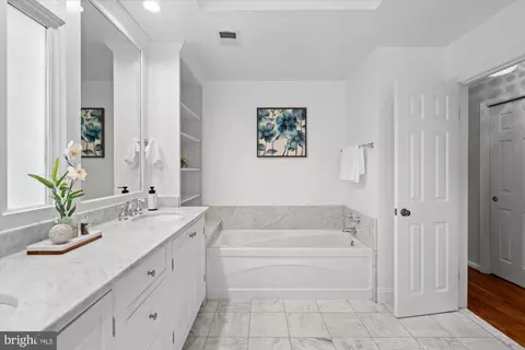Bath - 7287 Evans Mill Rd, Mclean, VA 22101 photo 3 of 5