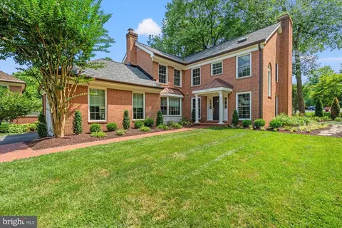 7287 Evans Mill Rd, Mclean, VA 22101