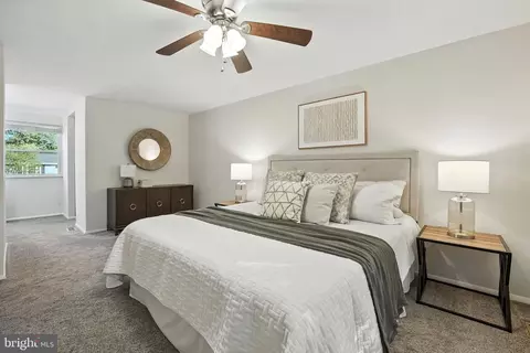 Bedroom - 12817 Framingham Ct, Herndon, VA 20171 photo 3 of 4