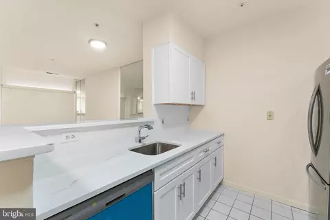 12919 Alton Sq #117, Herndon, VA 20170