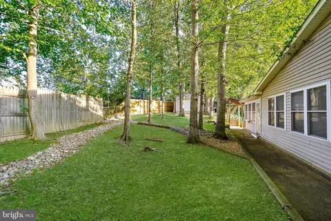 8121 Truro Ct, Springfield, VA 22152 photo 35