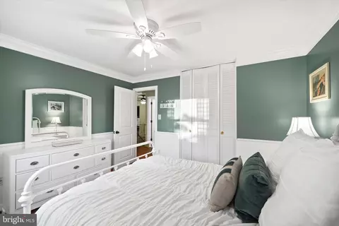 8121 Truro Ct, Springfield, VA 22152 photo 25