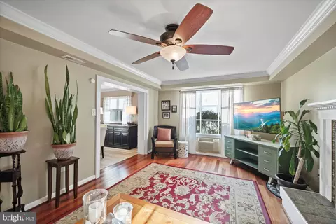8121 Truro Ct, Springfield, VA 22152 photo 11