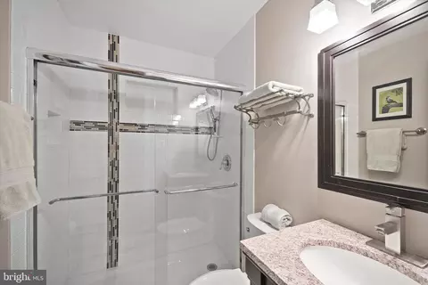 8121 Truro Ct, Springfield, VA 22152 photo 27