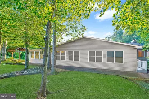 8121 Truro Ct, Springfield, VA 22152 photo 34