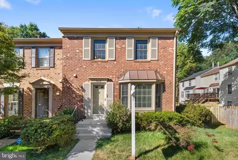 5638 Sutherland Ct, Burke, VA 22015