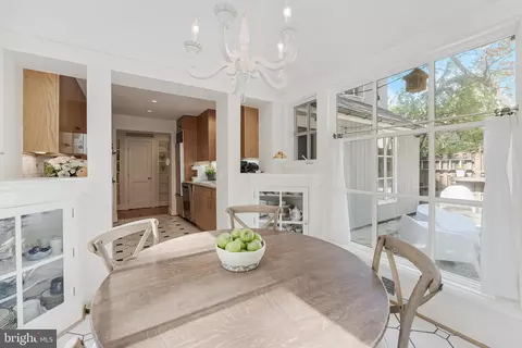 Dining - 1939 Virginia Ave, Mclean, VA 22101 photo 5 of 6