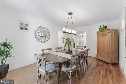 Dining - 1939 Virginia Ave, Mclean, VA 22101 photo 2 of 6