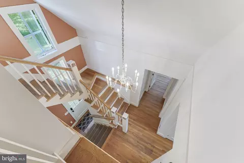 Entry Way - 1939 Virginia Ave, Mclean, VA 22101 photo 19 of 21