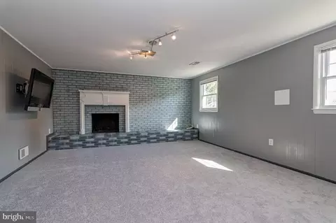 6115 Rivanna Dr, Springfield, VA 22150 photo 17