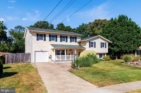 6115 Rivanna Dr, Springfield, VA 22150 photo 2