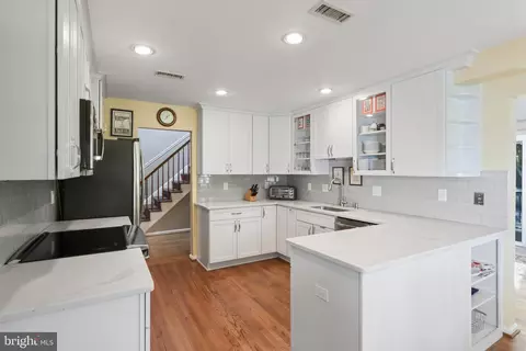 Kitchen - 1602 Blacksmith Ln, Herndon, VA 20170 photo 1 of 5